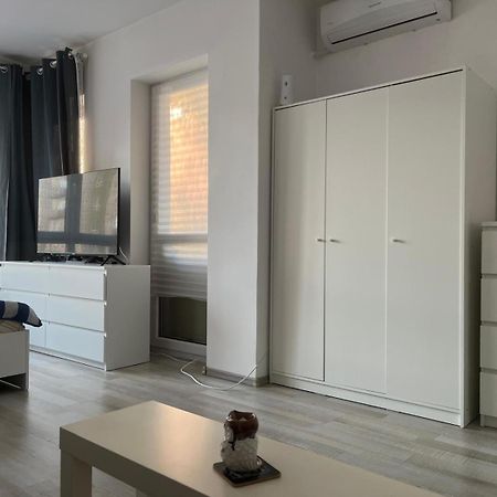 One Rent Apartamento Braşov Exterior foto